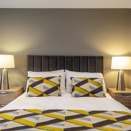 Roydon Marina Village Hotel Eksteriør bilde