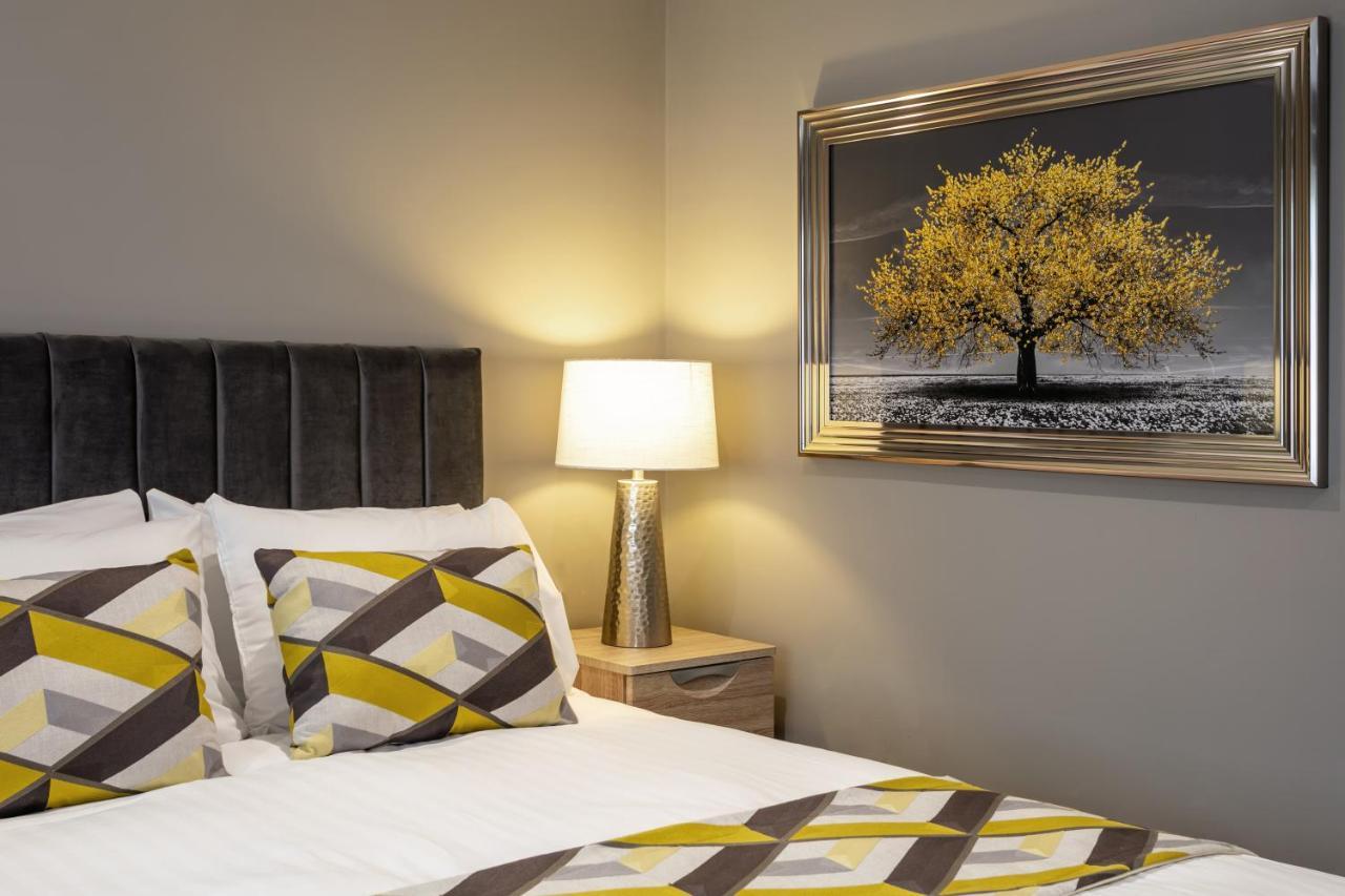 Roydon Marina Village Hotel Eksteriør bilde